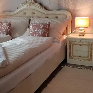 Apartament My-lord Luxapartman, Eger